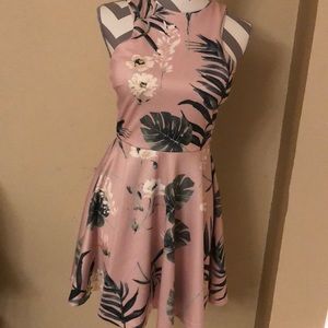 Made by Papaya size L. So cute and tropical